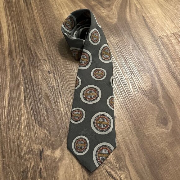RM Style Harley Davidson Motorcycles Men's Green Silk Tie - Picture 4 of 6